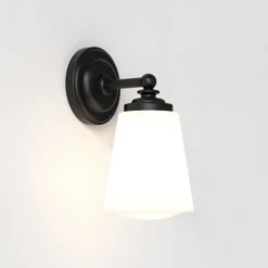 Anton vegglampe for baderom IP44