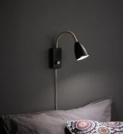 Ciro flex vegglampe - Svart/stål - Svart / Stål