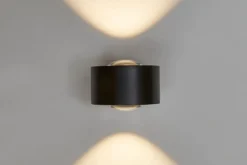 Easy Lens vegglampe opp/ned 14,5W 1800-2700 Kelvin dimtowarm - Svart