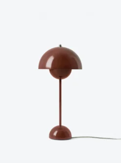 Flowerpot VP3 bordlampe