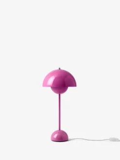 Flowerpot VP3 bordlampe