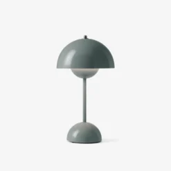 Flowerpot VP9 bærbar bordlampe