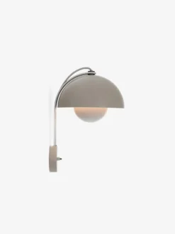 Flowerpot VP8 vegglampe