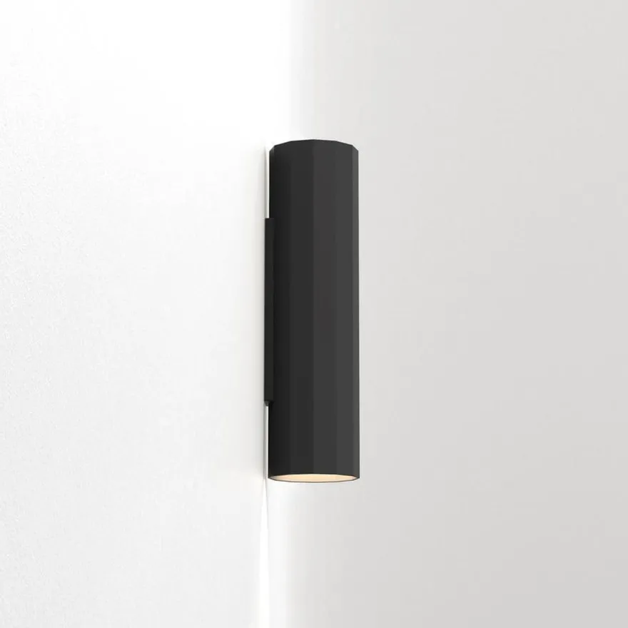 Hashira 300 vegglampe opp/ned