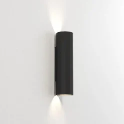 Hashira 300 vegglampe opp/ned