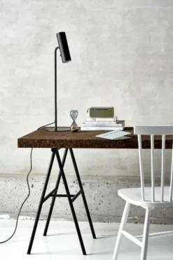 MIB 6 Bordlampe - Svart