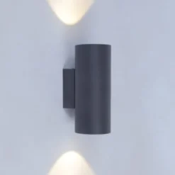 Namsos vegglampe opp/ned utendørs IP54 - Grafitt