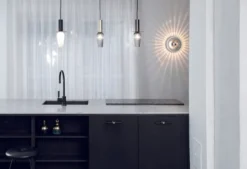 New Wave Optic 26 Wall Lamp - Klar