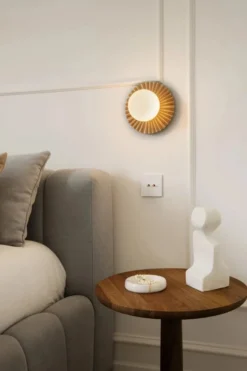 Nuura Liila Muuse vegglampe/taklampe - small - nordic gold / opal