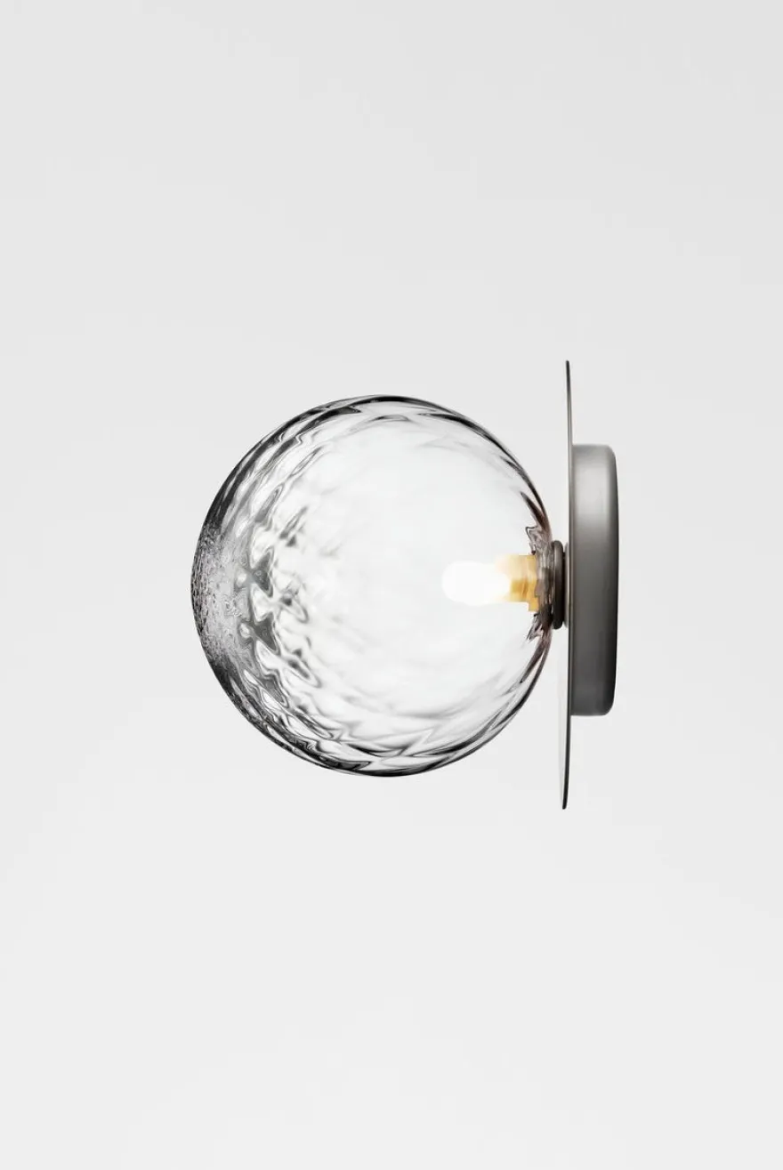 Nuura Liila 1 vegglampe/taklampe - large - light silver/optic glass