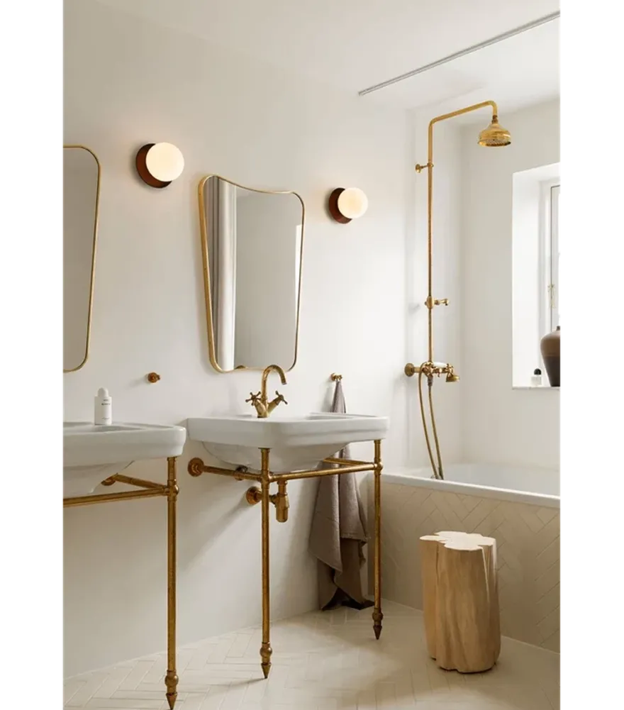 Nuura Liila 1 vegglampe/taklampe - medium - bronse/opal