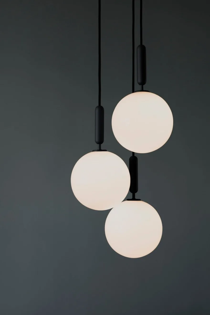 Nuura Miira 3 large svart / opal