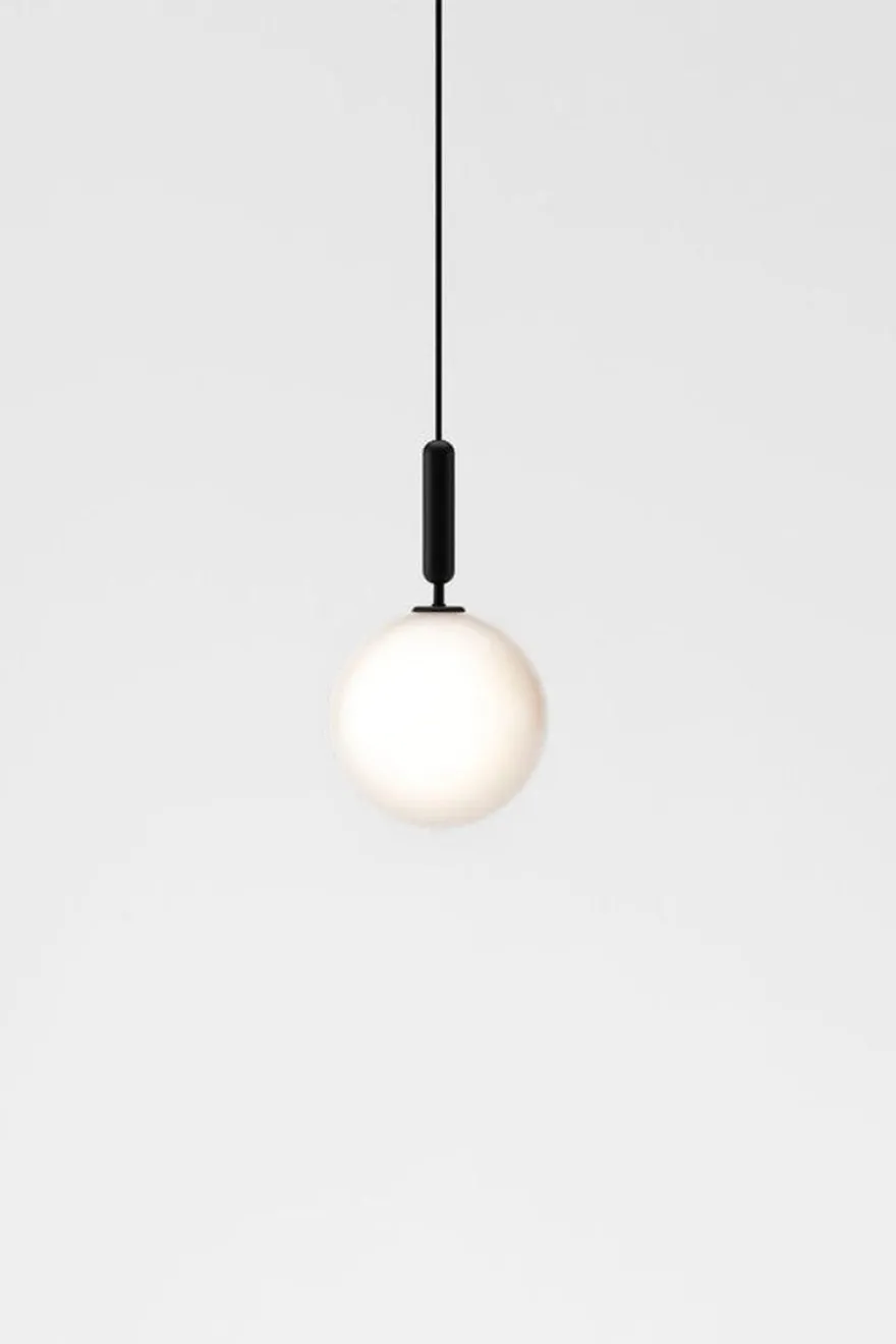 Nuura Miira 1 large svart / opal