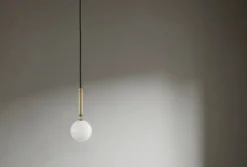 Nuura Miira 1 messing / opal