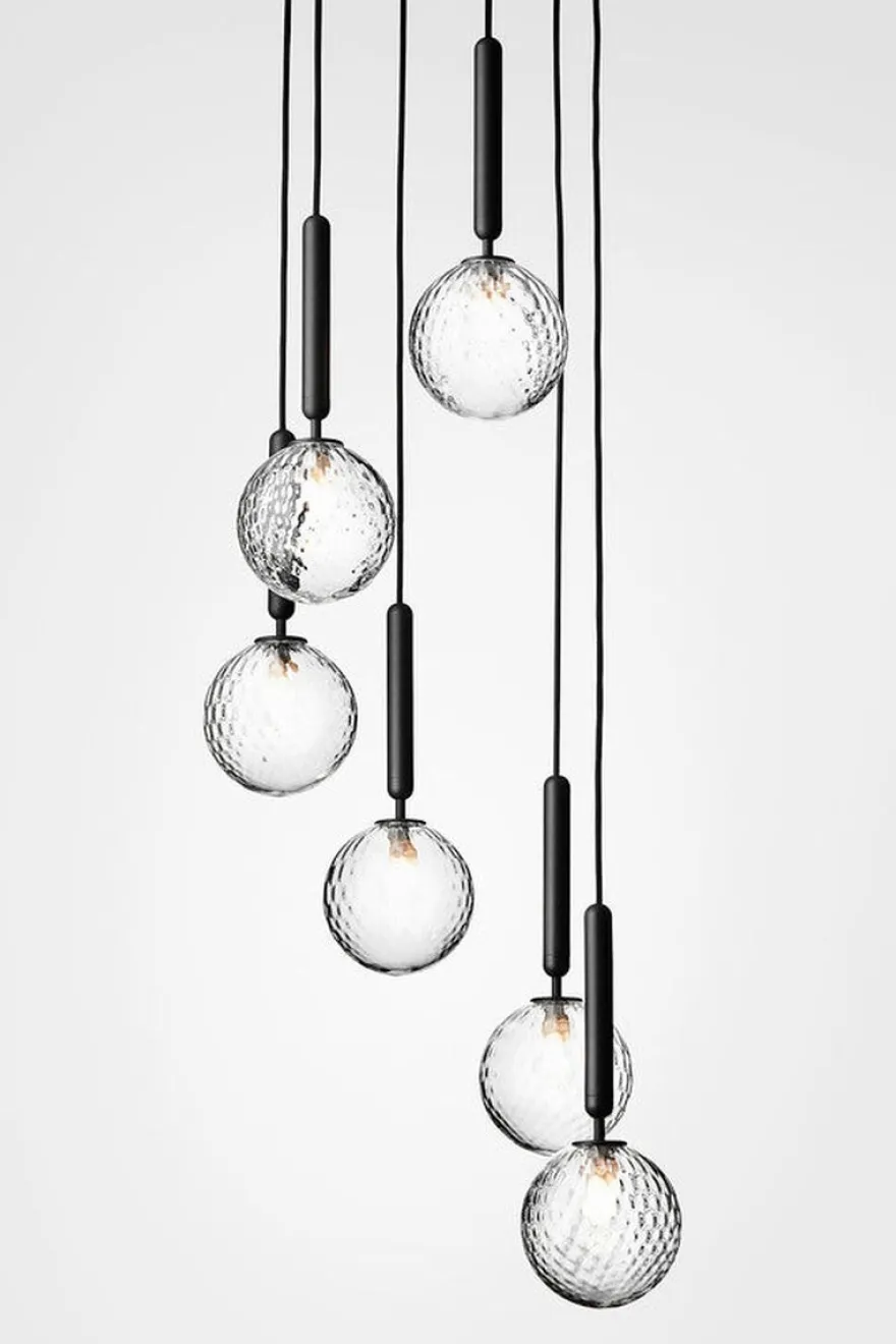 Nuura Miira 6 svart / optikk