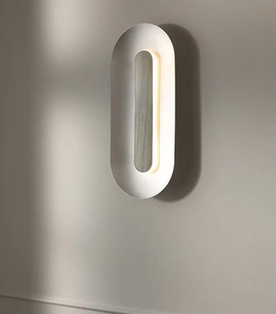 Nuura Sasi Large vegglampe - Sølv