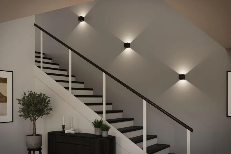 Nyara oppladbar vegglampe opp/ned lys med sensor