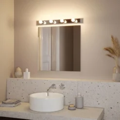 Regula vegglampe for baderom IP44 4-lys