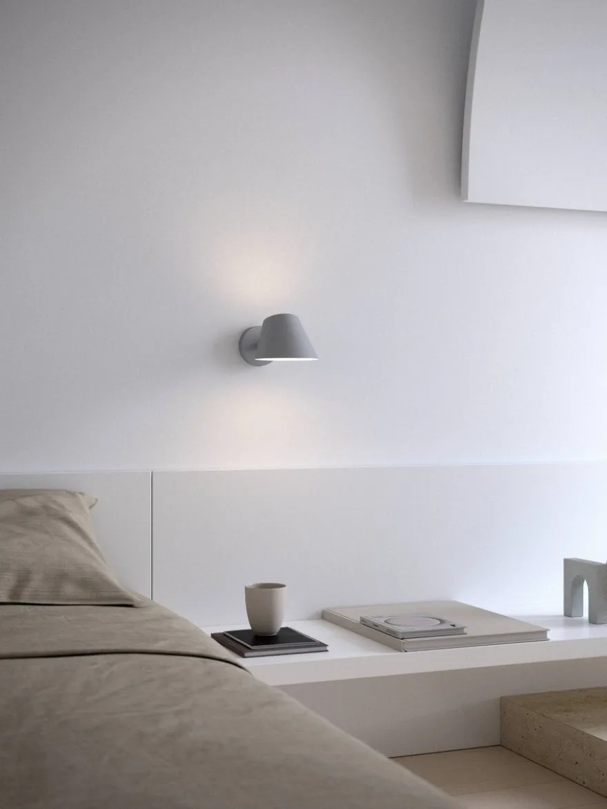 Stay vegglampe - Grå