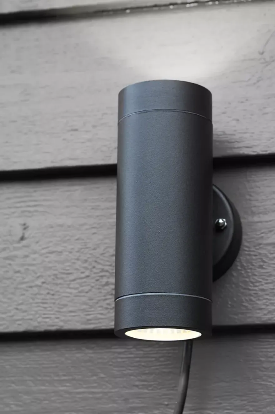 Sylinder vegglampe Svart - Garden 24 - Svart