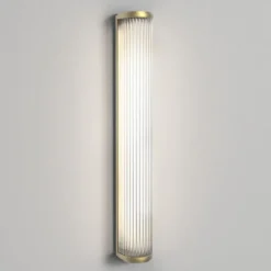Versailles 600 vegglampe 25W IP44 3000 kelvin - Matt Gullfarget