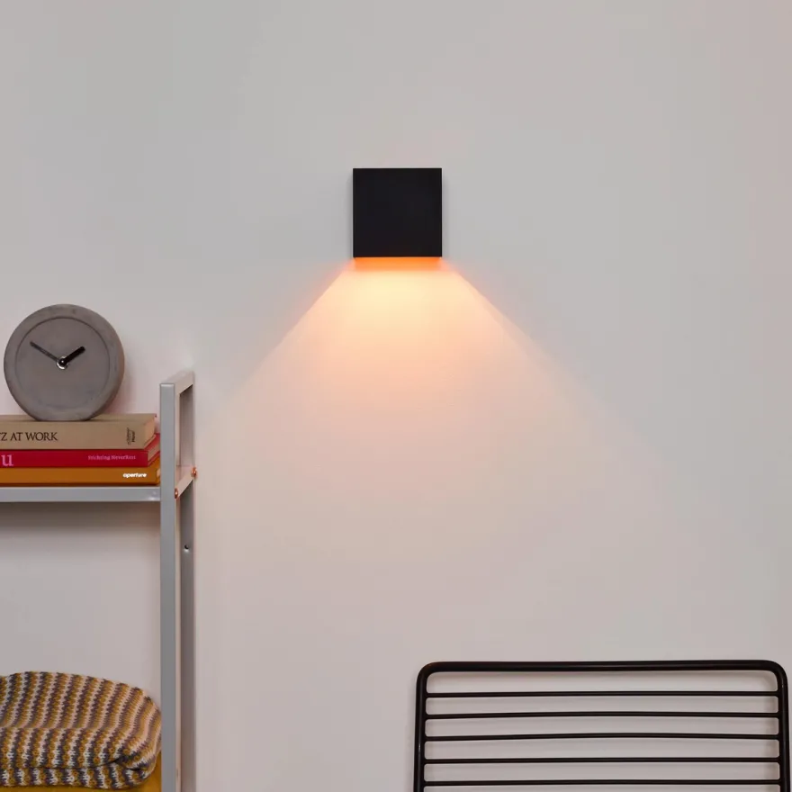 Xio square vegglampe opp/ned